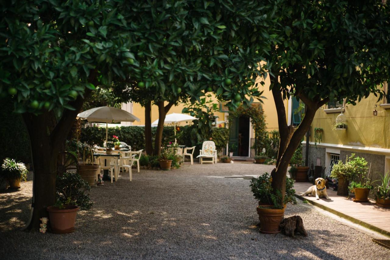 Hotel Cynthia Finale Ligure Bagian luar foto